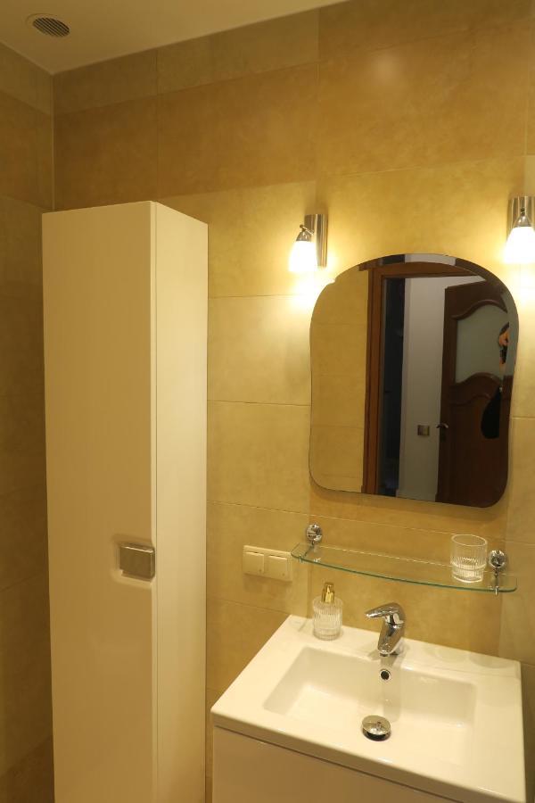 Apartament Geneva Warsaw Luaran gambar