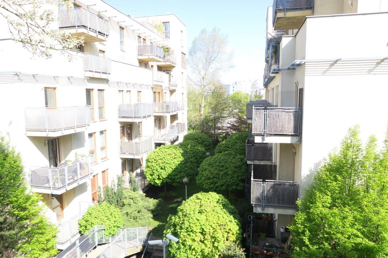 Apartament Geneva Warsaw Luaran gambar